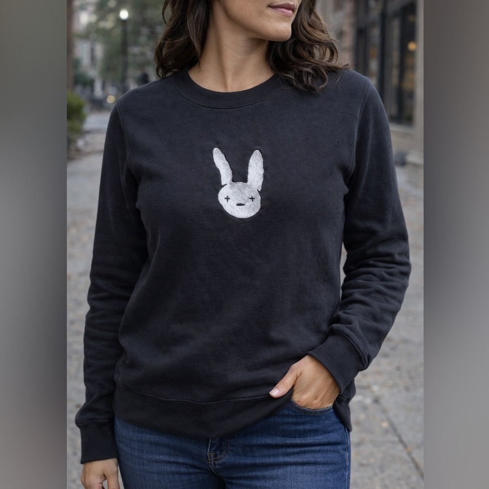 Bad Bunny Embroidered Bunny Head Crewneck Sweatshirt Black Medium Gildan